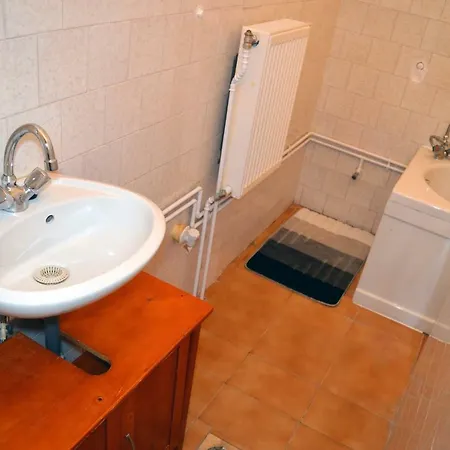 Apartmanház * Hévíz