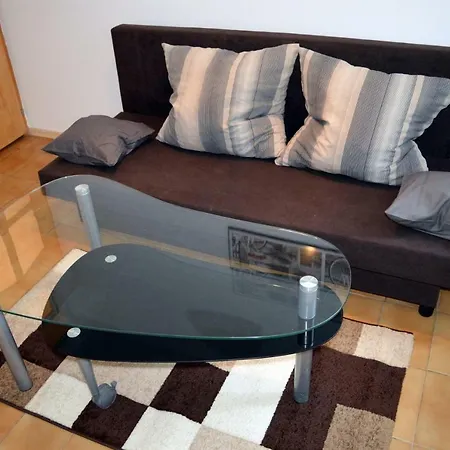 Apartmanház * Hévíz